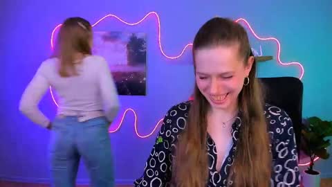 teya_starling online show from April 13, 7:56 am