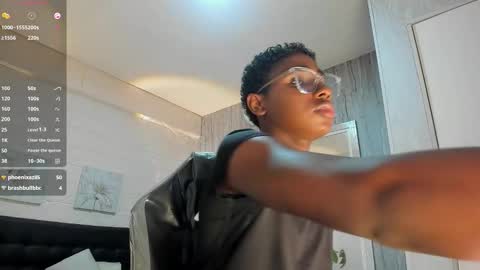 teylor_lovee online show from February 8, 10:46 pm