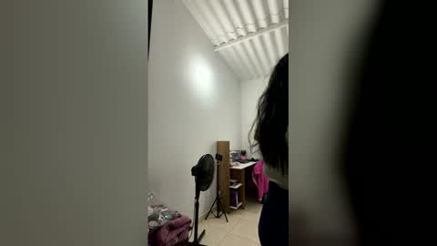 tezza smith online show from April 20, 11:57 am