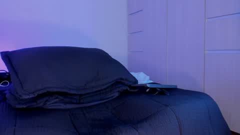 thadeo_king online show from April 5, 1:46 am