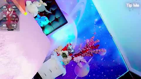 Thalia Girl online show from May 14, 1:15 am
