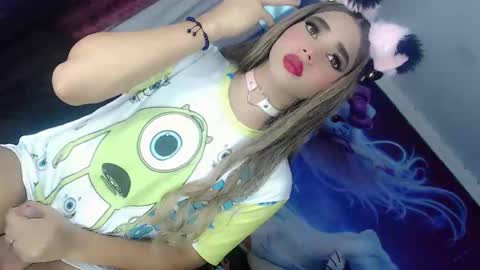 Thalia Girl online show from March 12, 9:13 pm