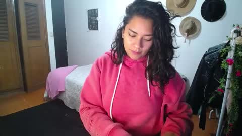    online show from January 25, 11:22 pm