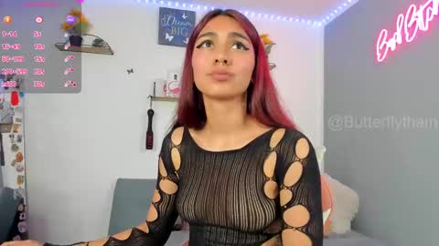 thamara_cooper_ online show from February 25, 1:43 pm