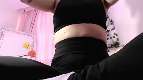   online show from October 21, 11:08 pm