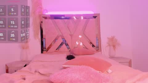 thami campanita online show from March 29, 9:00 am