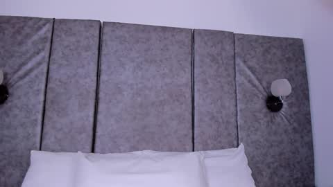 thara webstter online show from February 11, 11:14 am