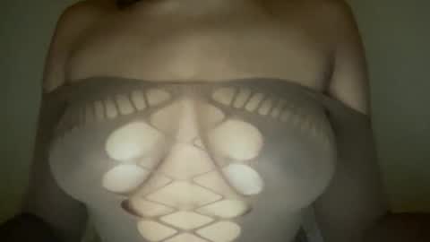 Melanie online show from November 14, 5:09 am