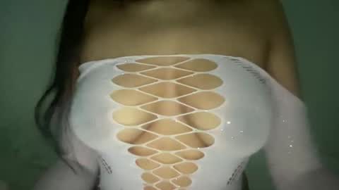 Melanie online show from February 22, 7:49 pm