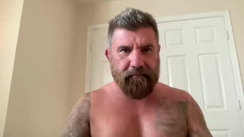 ThatGuyBearded online show from March 5, 10:43 pm