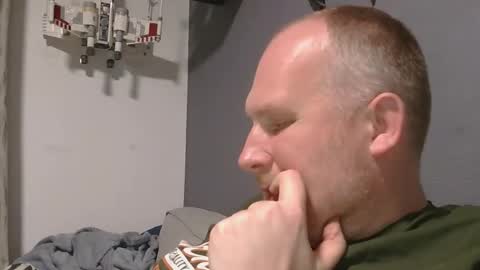 the007146368 online show from March 9, 6:34 pm