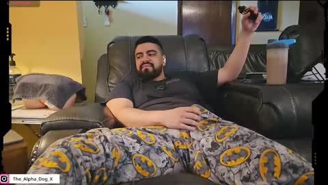 the_alpha_dog_xxx online show from March 4, 3:48 pm