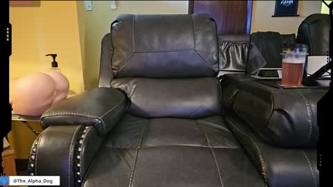 the_alpha_dog_xxx online show from February 1, 5:47 pm