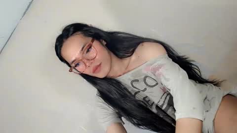 the_horny_bella online show from April 3, 1:51 pm