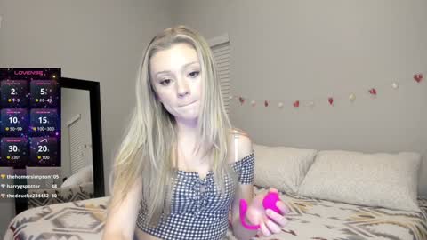 the_hotties online show from December 28, 2:01 am