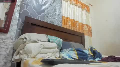 the_mole146475 online show from May 20, 5:37 am