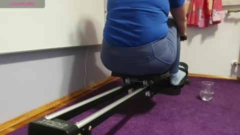 Stephan 34  Cassandra 25 online show from February 28, 9:52 pm