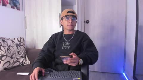 Danny online show from September 16, 4:15 am