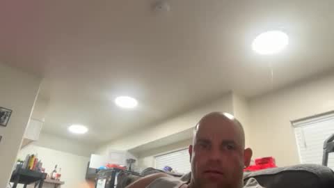 theBuzz777 online show from November 12, 5:59 pm