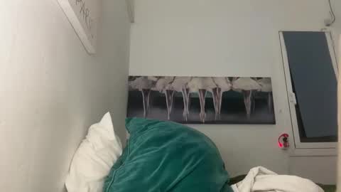 Snapshot of thecontcobracock24cm chatting on February 14, 4:58 am thecontcobracock24cm online show from February 14, 4:58 am