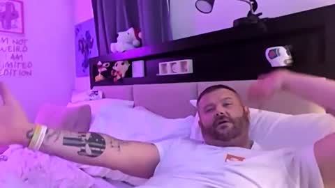 thedaddyest online show from February 19, 10:58 am