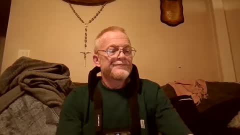 Snapshot of thee_lone_boner chatting on October 21, 10:20 am Alpha online show from October 21, 10:20 am
