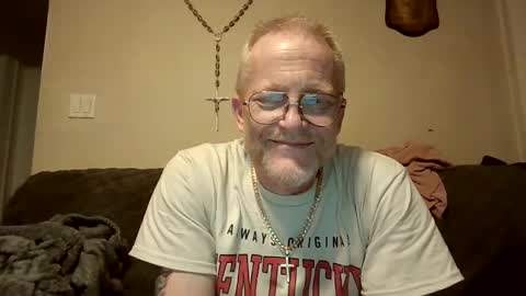 Snapshot of thee_lone_boner chatting on October 6, 9:43 pm Alpha online show from October 6, 9:43 pm