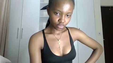 theequinn1 online show from May 9, 11:05 am