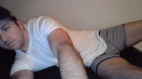 Theetwohander online show from March 11, 10:51 am