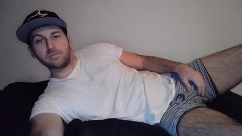 Theetwohander online show from March 3, 3:52 am