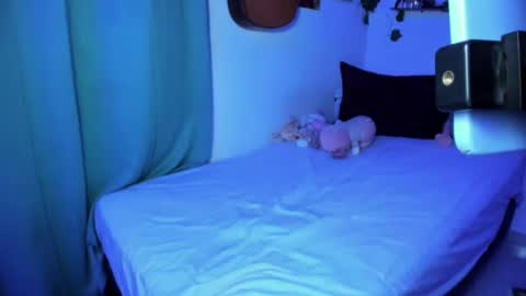 Snapshot of thefenix_jyk chatting on October 2, 7:18 am Ariamapola88 online show from October 2, 7:18 am