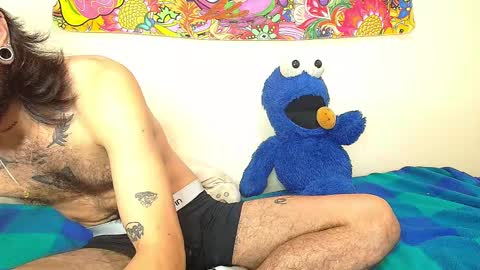 independent Model online show from January 14, 1:04 am