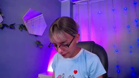 Peyton online show from October 25, 3:40 am