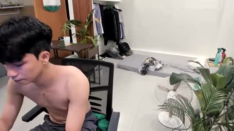 Green online show from January 23, 1:13 pm