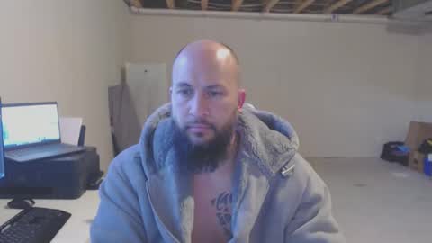 thehawaiian93 online show from April 28, 1:25 am