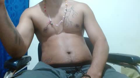 thehousedog online show from April 6, 12:28 pm