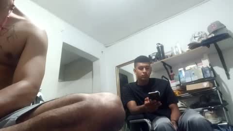 thehousedog online show from March 4, 1:01 am