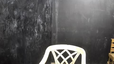 Snapshot of thehugecomeback chatting on March 5, 5:50 pm Xerxis online show from March 5, 5:50 pm