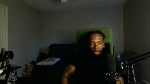 IXMCOUPLE444 online show from June 14, 2:24 am