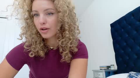 Lily Marie online show from September 11, 5:58 pm