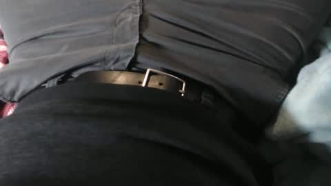 Liam online show from November 17, 8:33 pm