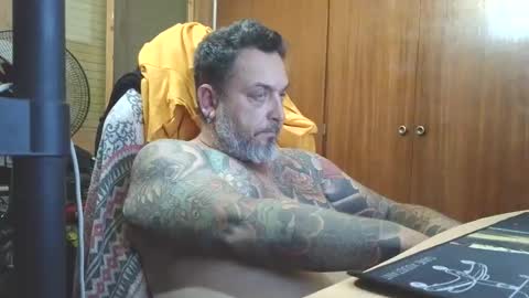 thekier online show from November 22, 9:02 pm