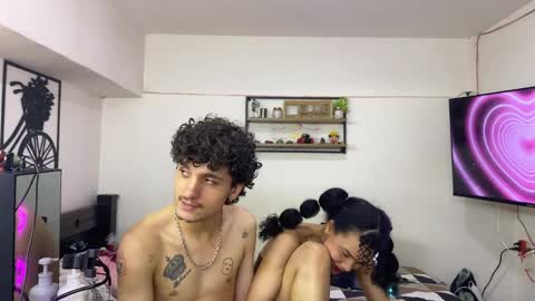 theking11220 online show from April 19, 12:06 pm