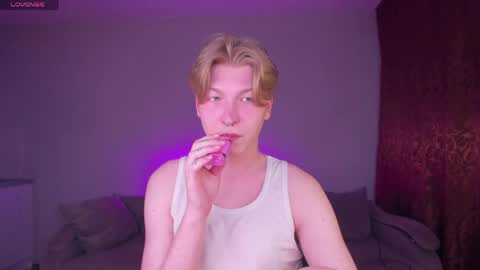 Sever online show from May 6, 2:23 pm