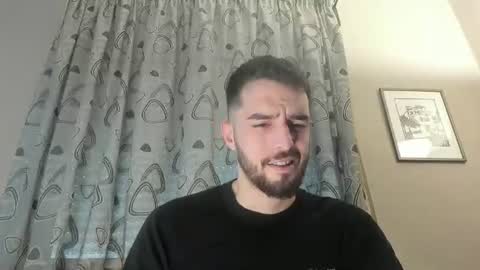 themmistokles online show from December 4, 10:29 am