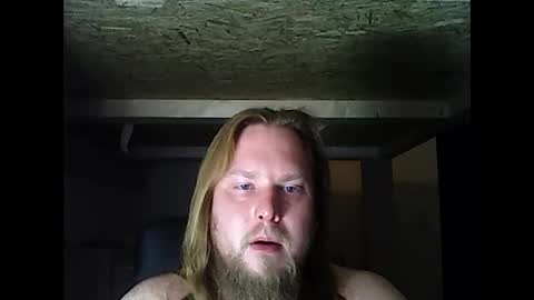 Snapshot of thenewdude1992 chatting on February 27, 9:58 pm thenewdude1992 online show from February 27, 9:58 pm