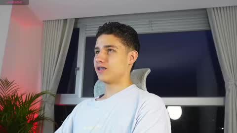  THEO- MATEO  online show from February 28, 11:23 pm