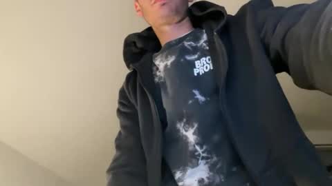 Snapshot of therealdylansdick chatting on October 23, 8:16 am therealdylansdick online show from October 23, 8:16 am