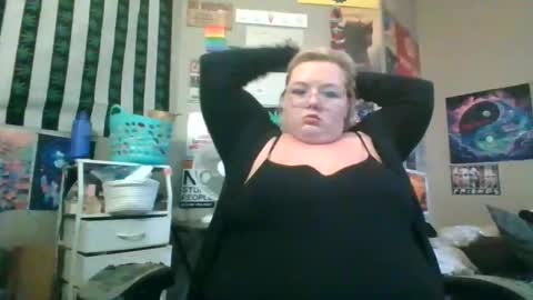 therealstackz69 online show from June 9, 1:00 pm