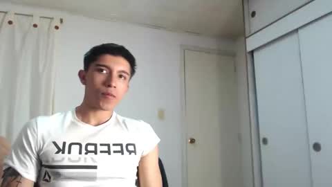 thesaint_xxx online show from March 12, 4:49 am